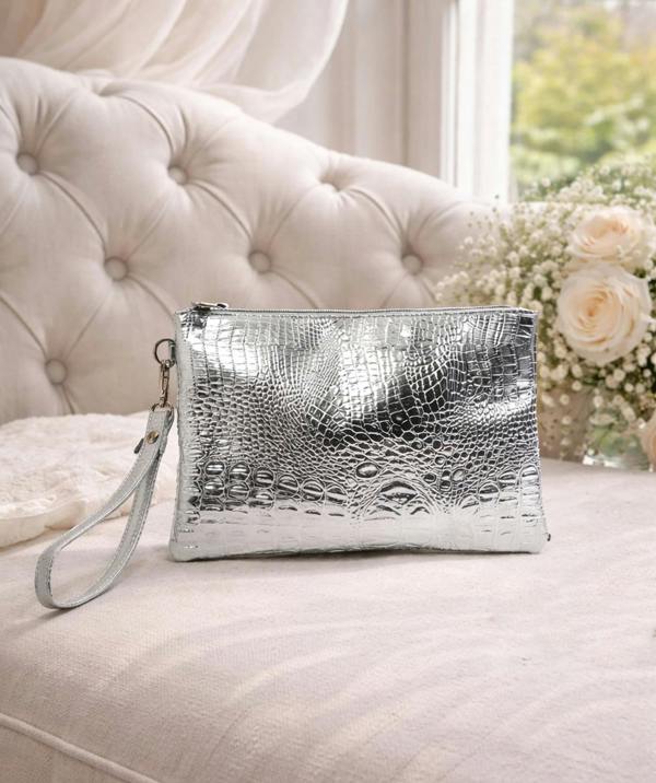 Pia Rossini Reagan - Metallic Clutch Bag - Silver