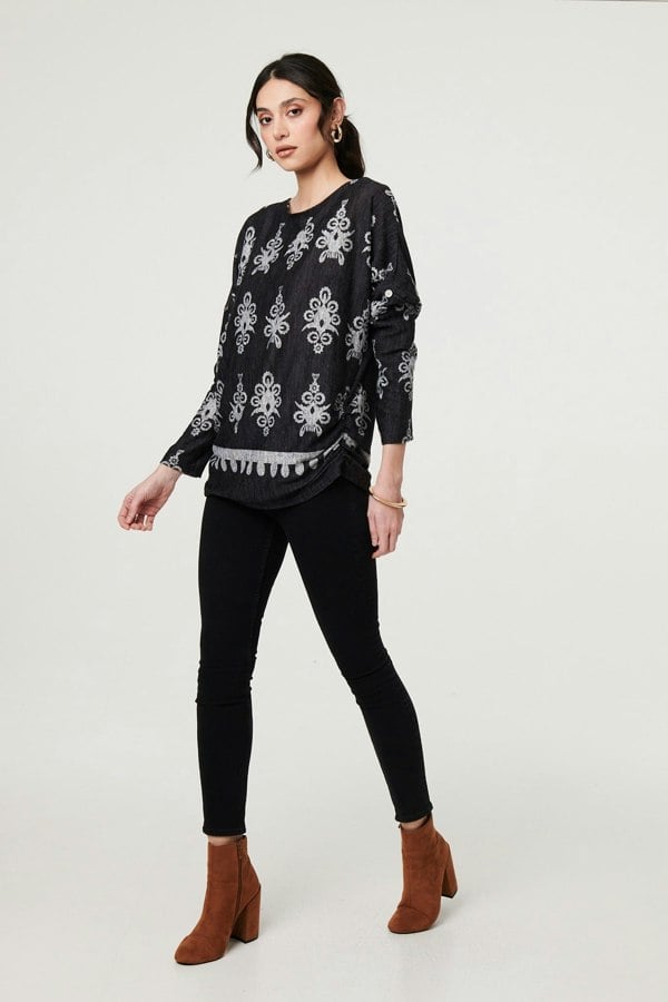 Black | Printed Long Sleeve Relaxed Top
