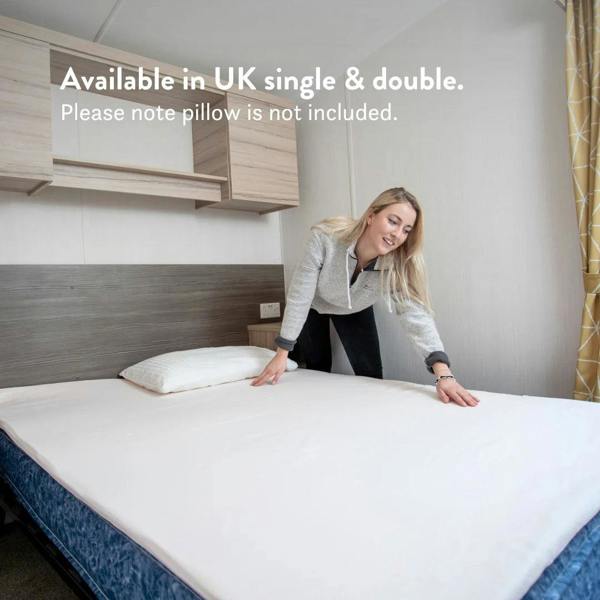 Putnams Memory Foam Travel Mattress Topper (With Bag)