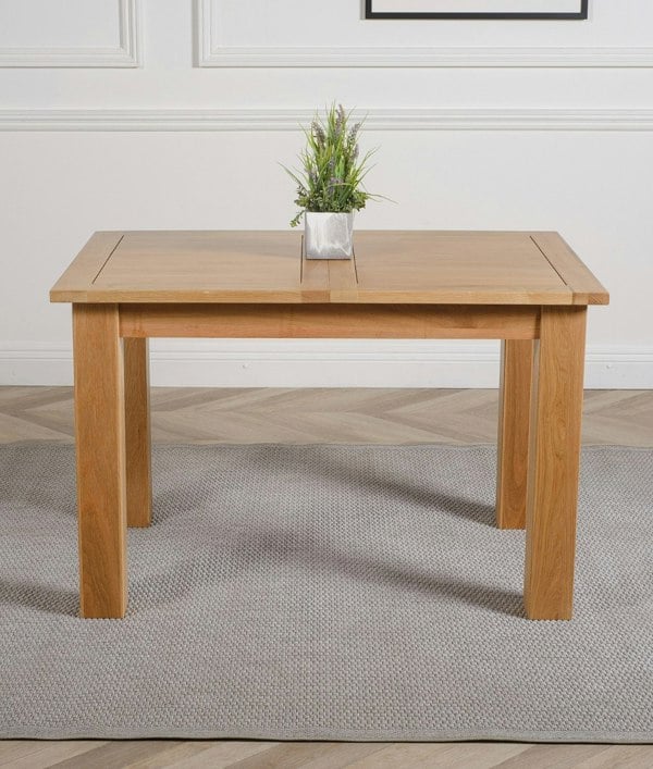 That's Furniture Hampton 120 - 160cm Solid Oak Extending Dining Table