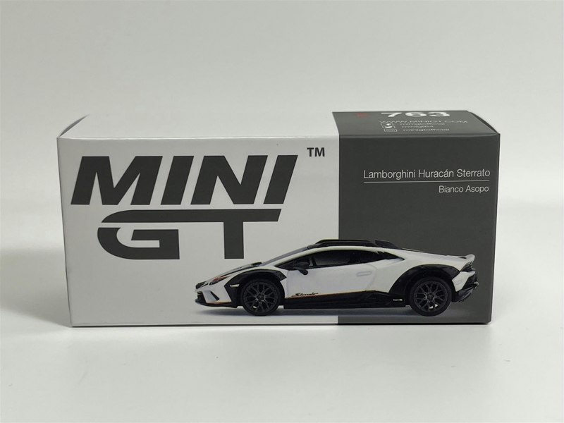 Mini GT Lamborghini Huracan Sterrato Bianco Asopo RHD 1:64 Scale MGT00763R