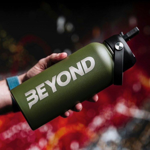 Beyond Shakers 1 Litre Water Bottle - Forest Green