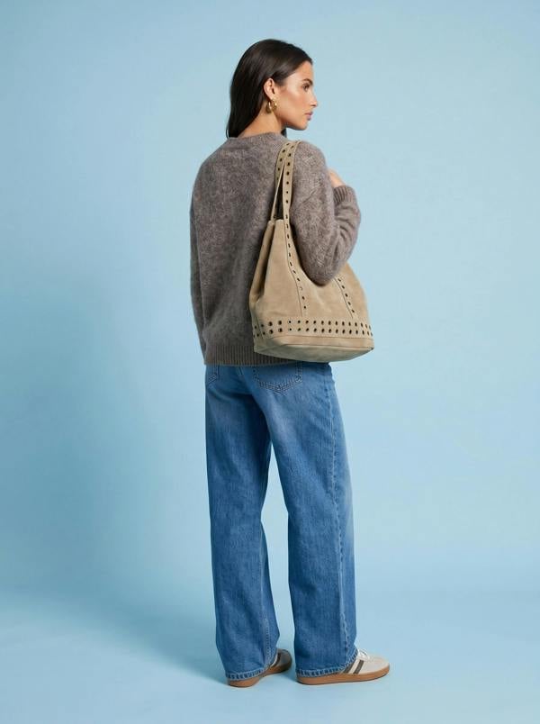 Urban Bliss Wool Blend V Neck Jumper