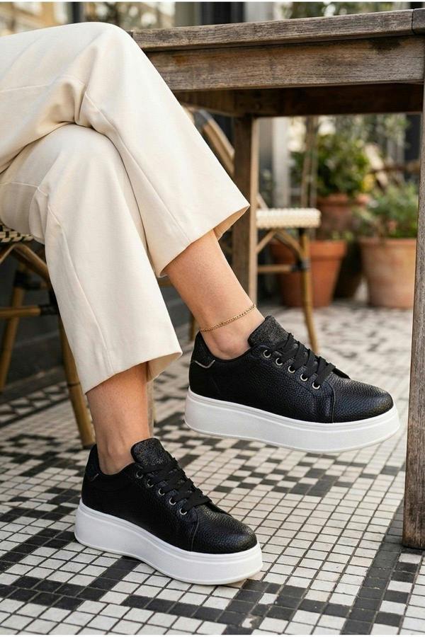 Sophie Womens Classic Platform Trainers - Black