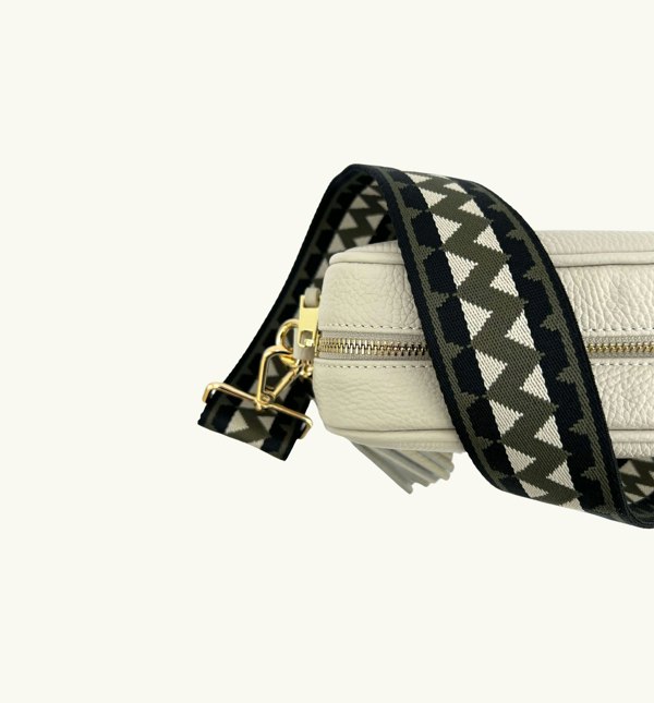 Apatchy Olive & Black Zigzag Strap