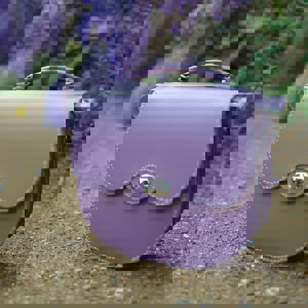 Zatchels Handmade Leather Twist Lock Saddle Bag - Pastel Violet