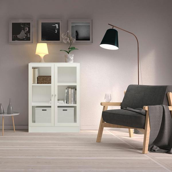 Furniture To Go Basic Low Wide Display Cabinet in White (2 Shelves) with 2 Glass Doors in White