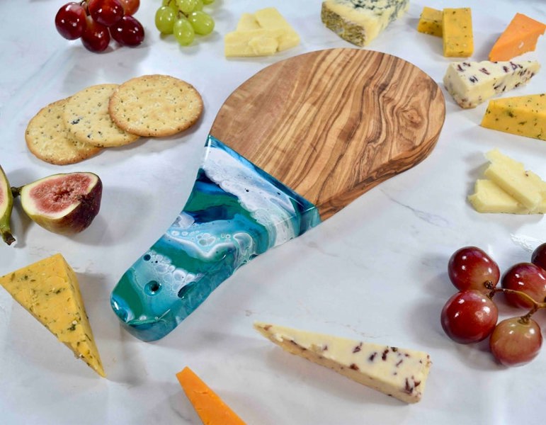 Cheese Board with Handle - olive wood chopping board - retirement gift ideas - fathers day gifts for dad - 5th anniversary wood gifts