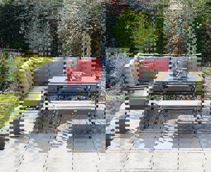 Garden Impressions Sergio - Lounge & Dining Corner Sofa, with Table, Bench and Optional Chair - Light Grey Cushions