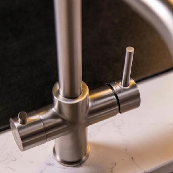 Flode Kyld 4 in 1 Instant Boiling & Cold Water Tap with Filtered Chilled Water |  Brushed Nickel Finish