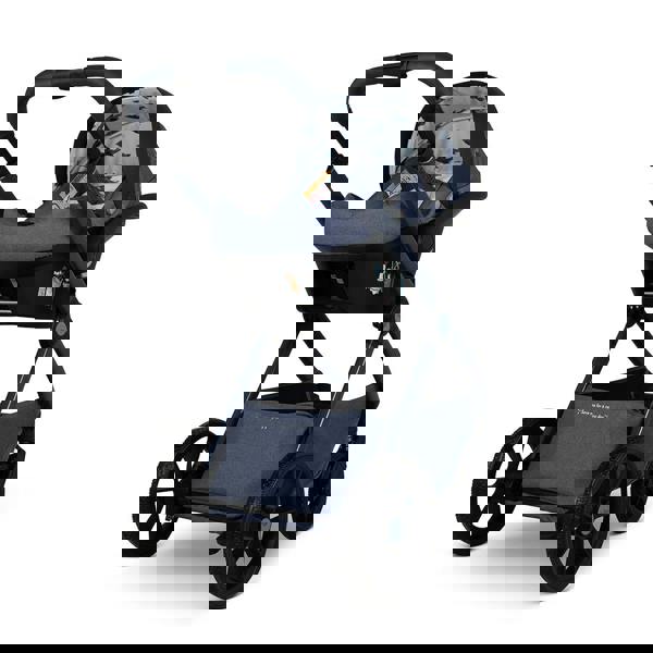 Giggle 4 Special Edition Pram and Accessory Bundle Skylark - Bundle - Cosatto Store