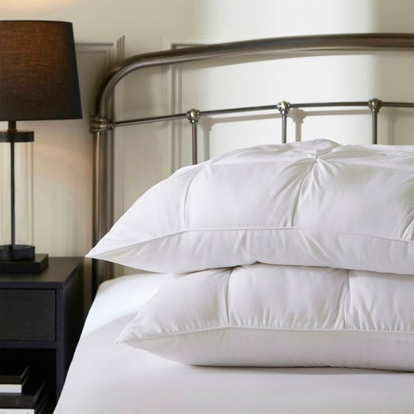 Hotel Pure Luxury Premium Suite Pleated Pillow Pair - 50 x 75cm