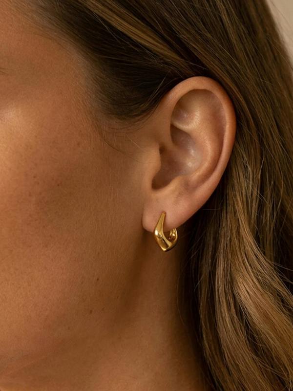 MUCHV Sculpted Hoop Earrings