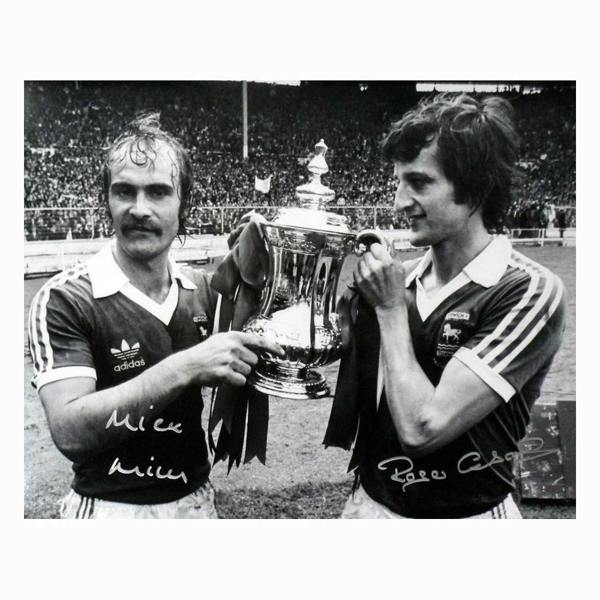 Mills & Osborne signed photo signed 1978 FA Cup Final photo — Premium framing