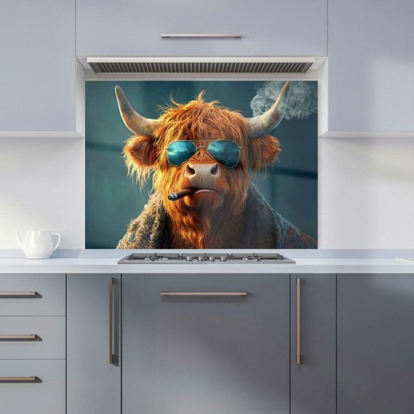 Warren Reed - Designer Highland Cow With Glasses Kitchen Splashback