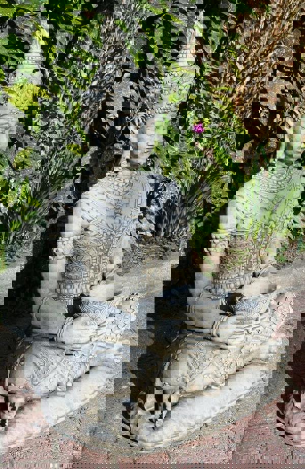 Sitting Oriental Thai Buddha Statue