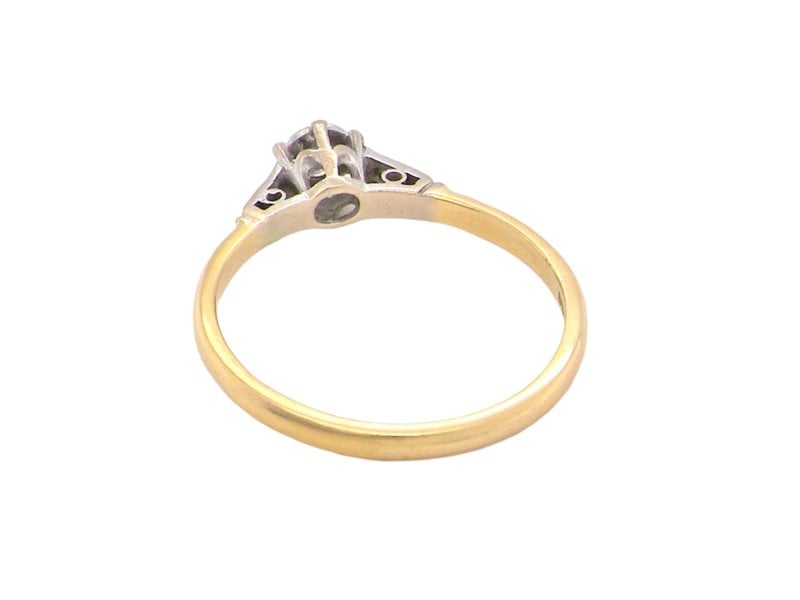 Vintage Tom A vintage solitaire Diamond Ring