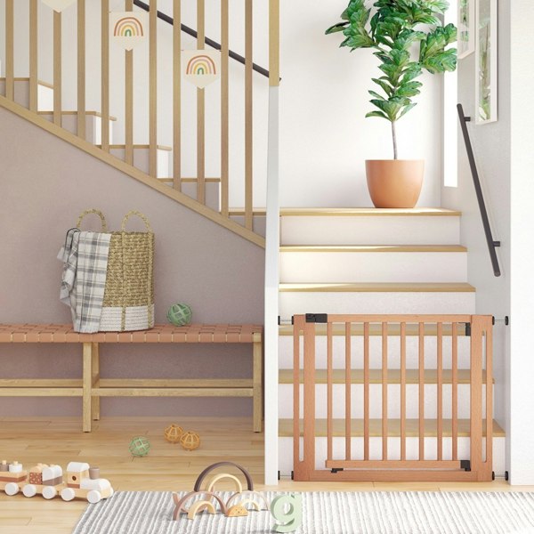 Bettacare Wooden Elegance Dog Gate, Natural, 95cm - 103cm, Pressure Fit Pet Gate, 73cm Extra Wide Doorway, Easy Installation