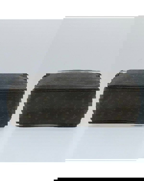 200869247.jpg