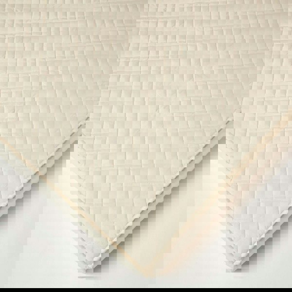 HOMESCAPES Organic 300 Thread Count Luxury Quilted Deep Fitted Mattress Protector