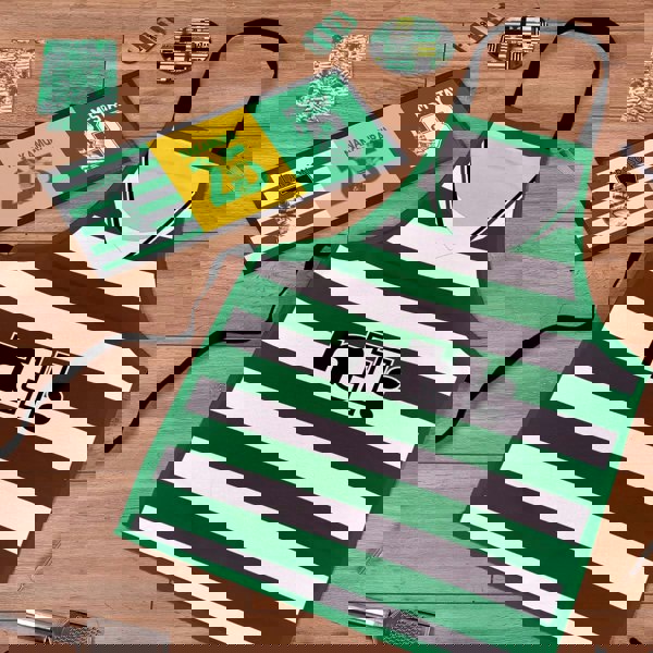 BritishmadeGifts Celtic Football Fan - Retro Bar Box - The Perfect Time Capsule Gift Box for Football Lovers