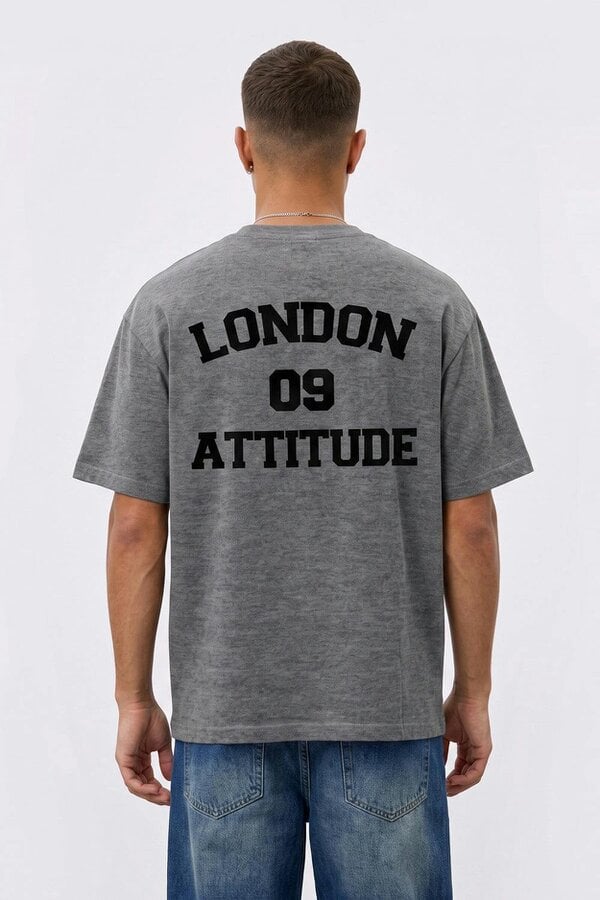 London Attitude Oversized Heavyweight T-Shirt with Varsity Back Print - Graphite heather