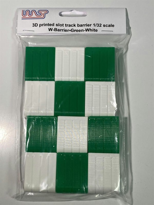 MCSlots Slot Car Track Scenery Green and White  Barriers x 12 1:32 Scale NEW Wasp