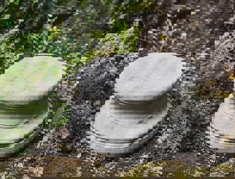 Large Round Plinth Pandora Column