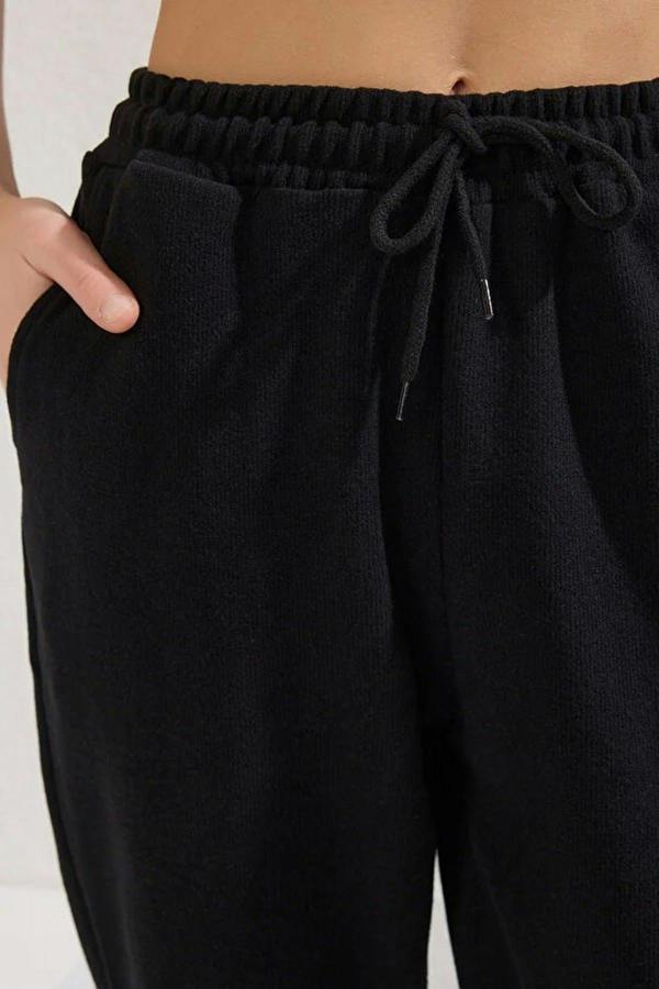 WOVCOR Relaxed Fit Knit Jogger with Pockets