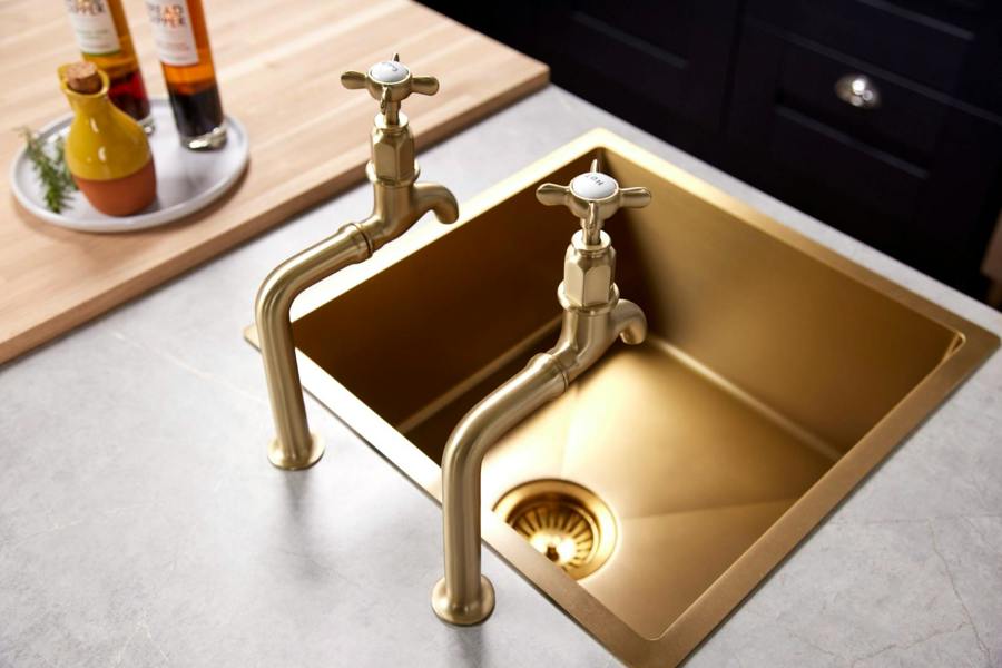 Flode Möckeln | 1.0 Bowl Stainlees Steel Sink | Strainer Waste Supplied | Brushed Gold Finish