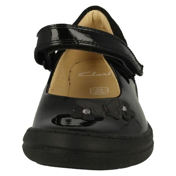 Clarks Girls Clarks Butterfly Detailed School Shoes Scooter Daisy