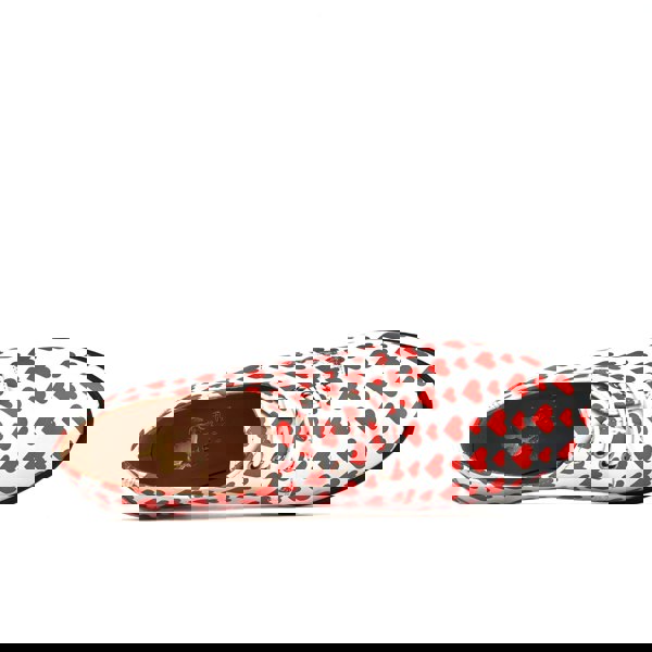 Embassy London Roulette - Love Struck - Women's 3 inch block heel oxford pump in heart shape print