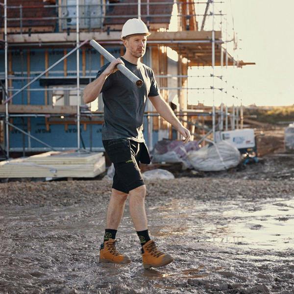 Whistler Stretch Shorts - Hi-Vis Trousers