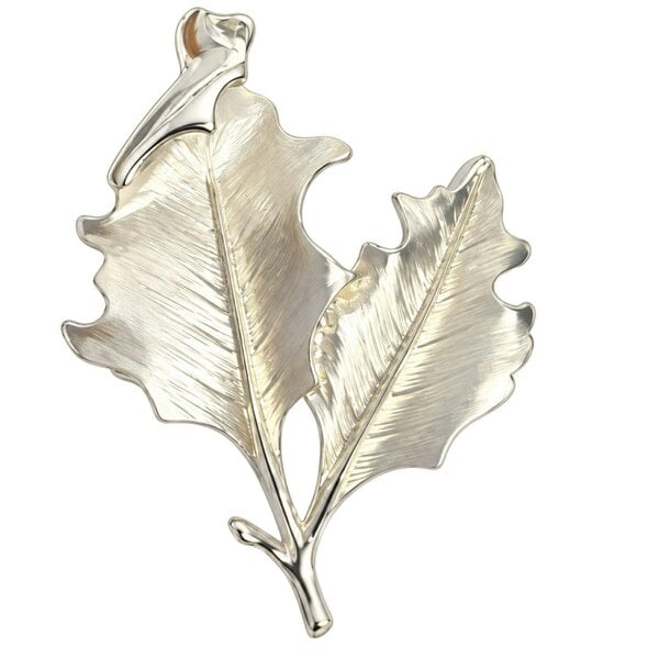 Love EMVY Magnetic Leaves Brooch for Women - Two Overlapping Leaves