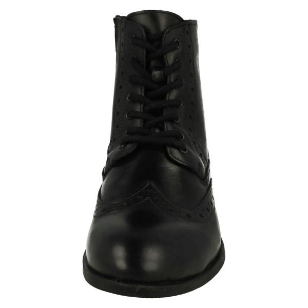 Leather Collection Ladies Leather Collection Brogue Lace Up Detailed Boots F4456