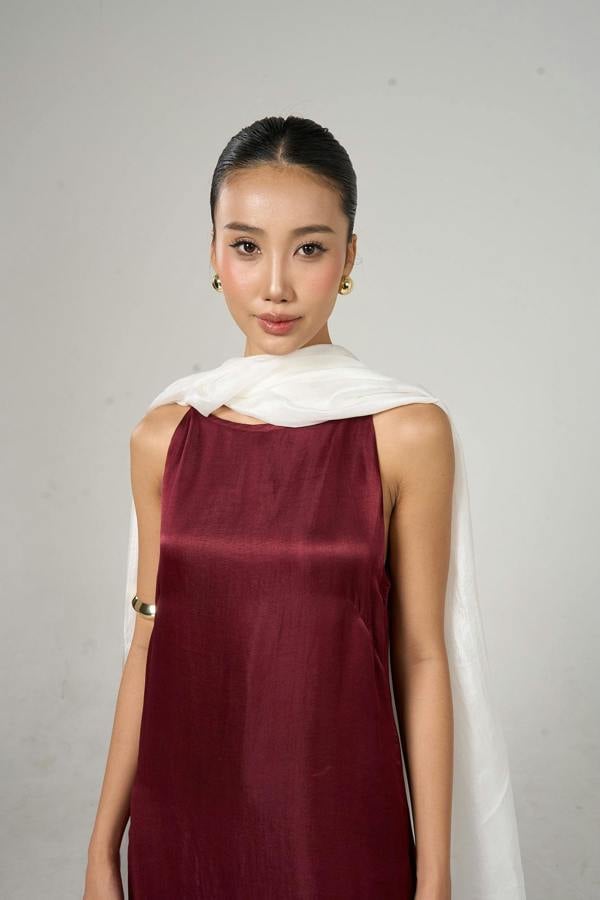 Ivory Silk Scarf – Hand-Dyed Mulberry Silk, Wedding & Bridal Wrap