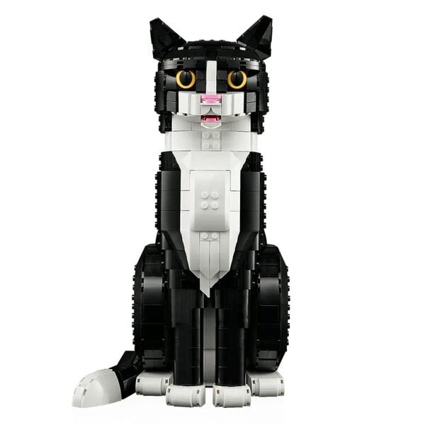 LEGO Ideas Tuxedo Cat (21349)