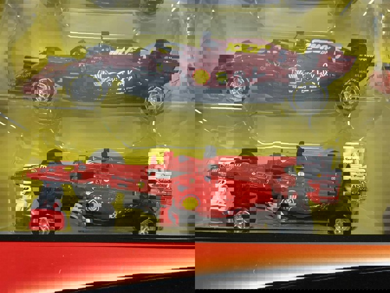 Ferrari Formula 1 Set of 7 Cars with Display Stand 1:43 Scale Bburago 36864