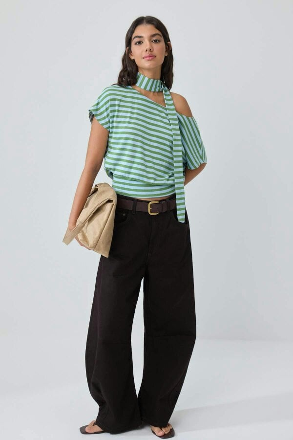WOVCOR Batwing Sleeve Boat Neck Belted Knit Blouse