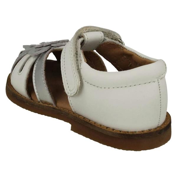 Start-rite Girls Startrite Flower Detailed Closed Toe Sandals Flora