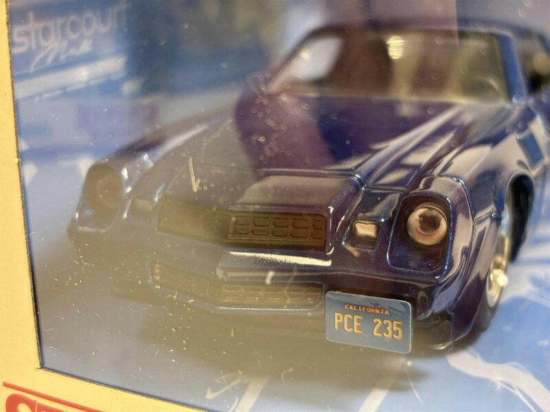 MCSlots Stranger Things Billys Chevy Camaro Z28 1:32 Scale Jada 253252005