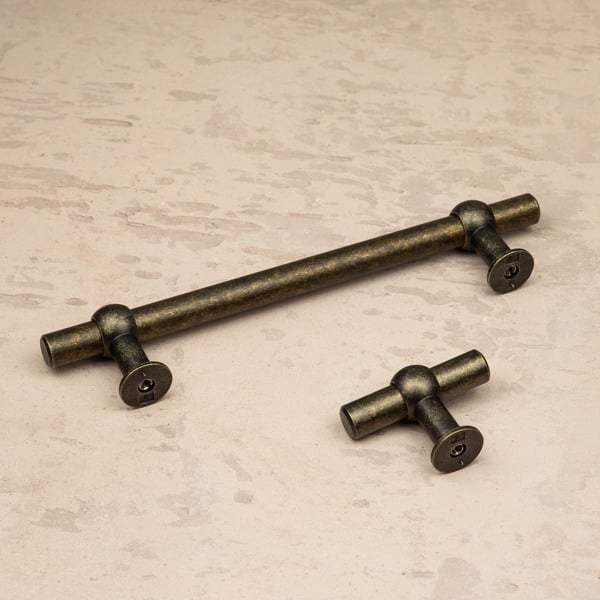 Handle & Home Antique Brass T-Bar Handle and Coordinating Knob