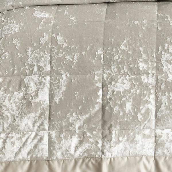 Catherine Lansfield Crushed Velvet Bedspread