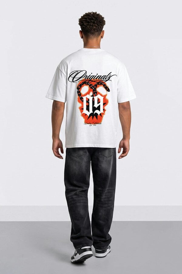 London Attitude Originals 09 Oversized Heavyweight Printed T-Shirt in White