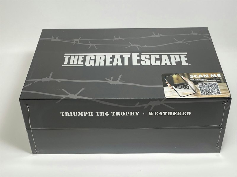 Corgi The Great Escape Triumph TR6 Trophy Weathered 1:12 Scale CC08501