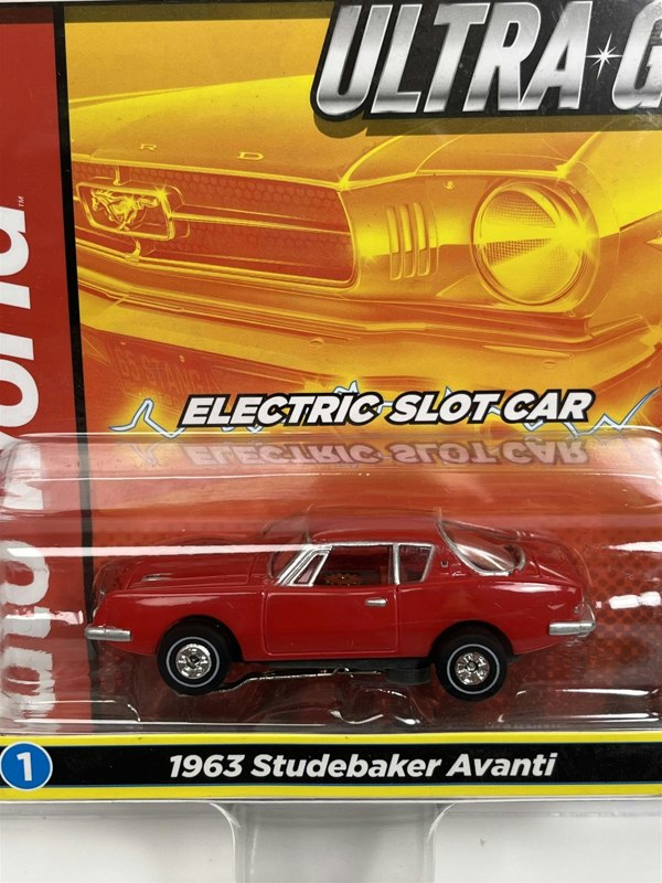 Auto World Slot Cars 1963 Studebaker Avanti Red Thunderjet Ultra G HO Slot Car Auto World SC367-1