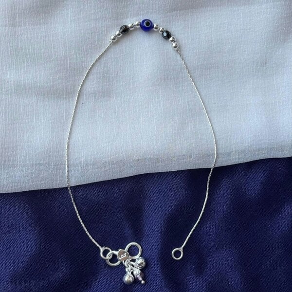 The Colourful Aura Pure Silver Single Evil Eye Nazar Minimalist Payal Anklet