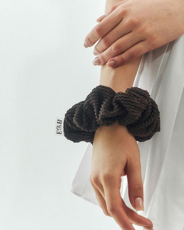 Elk & Bloom Soft 100% Cotton Brown Chunky Hair Scrunchie