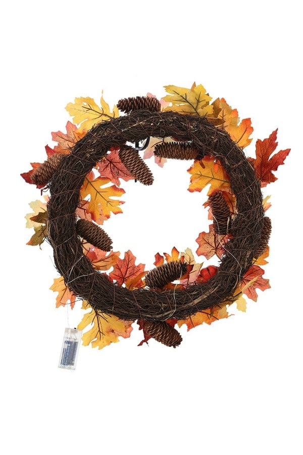 Living and Home Dia 60Cm Rustic Faux Maple Leaves Halloween Autumn Decoration with LED Lights