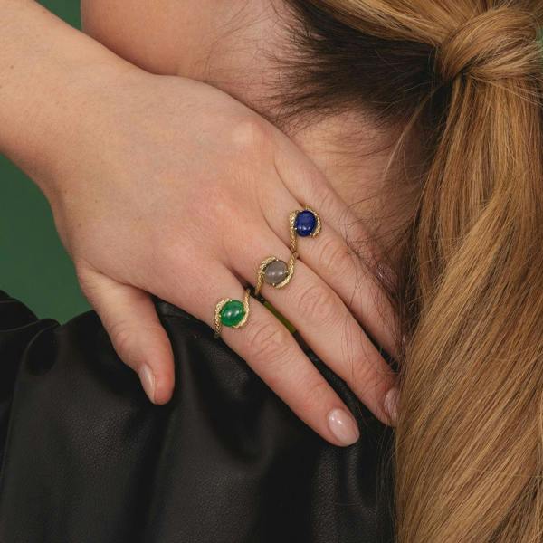Gemondo ECFEW™ Oval black moonstone by pass snake set cabochon ring in gold vermeil sterling silver